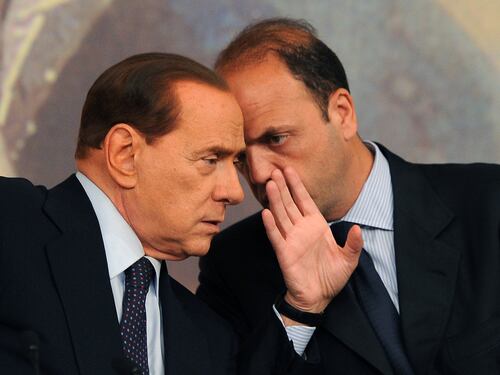 Berlusconi sul piede di guerra. A vuoto il pressing di Alfano