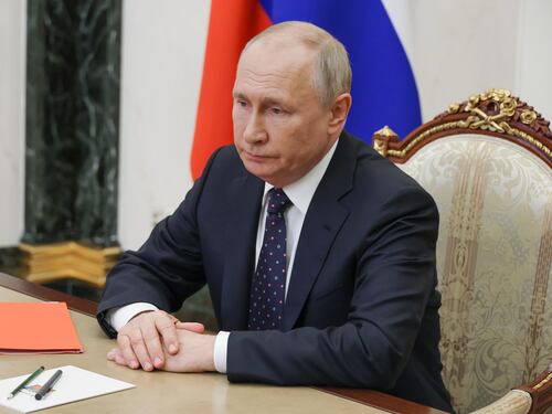 Vertice segreto Nato-Kiev per rilanciare l'offensiva. Spie di Mosca in Usa e Ue