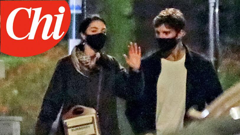 Stefano De Martino beccato con la nuova fiamma (l'ex di Ghali)