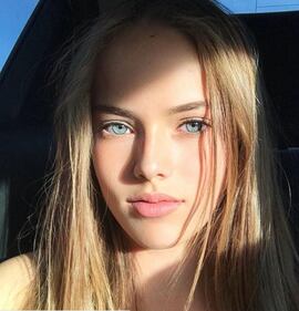 Kristina Pimenova, la baby modella più contesa dagli stilisti 9