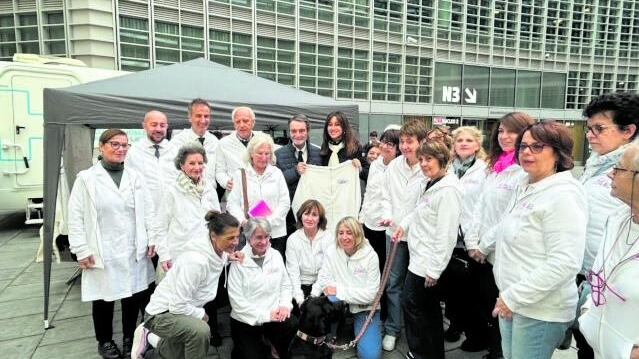 Diagnosi sui tumori. Ora la prevenzione si fa in ambulatorio ma anche sul camper