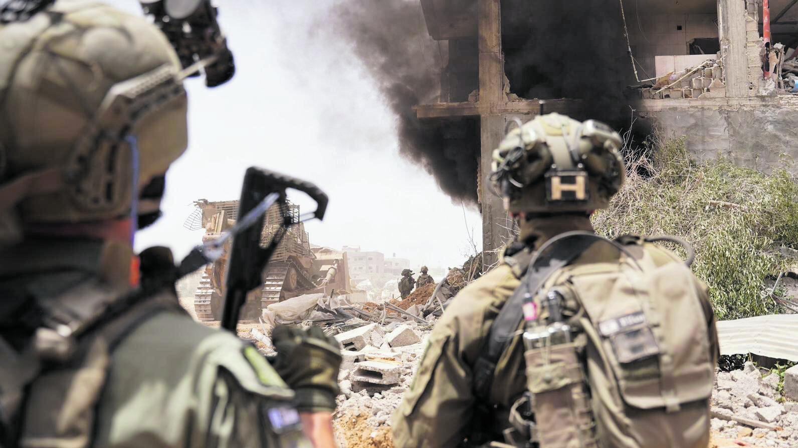 L'Aia decide sulla tregua. Israele: "Non ci fermiamo"