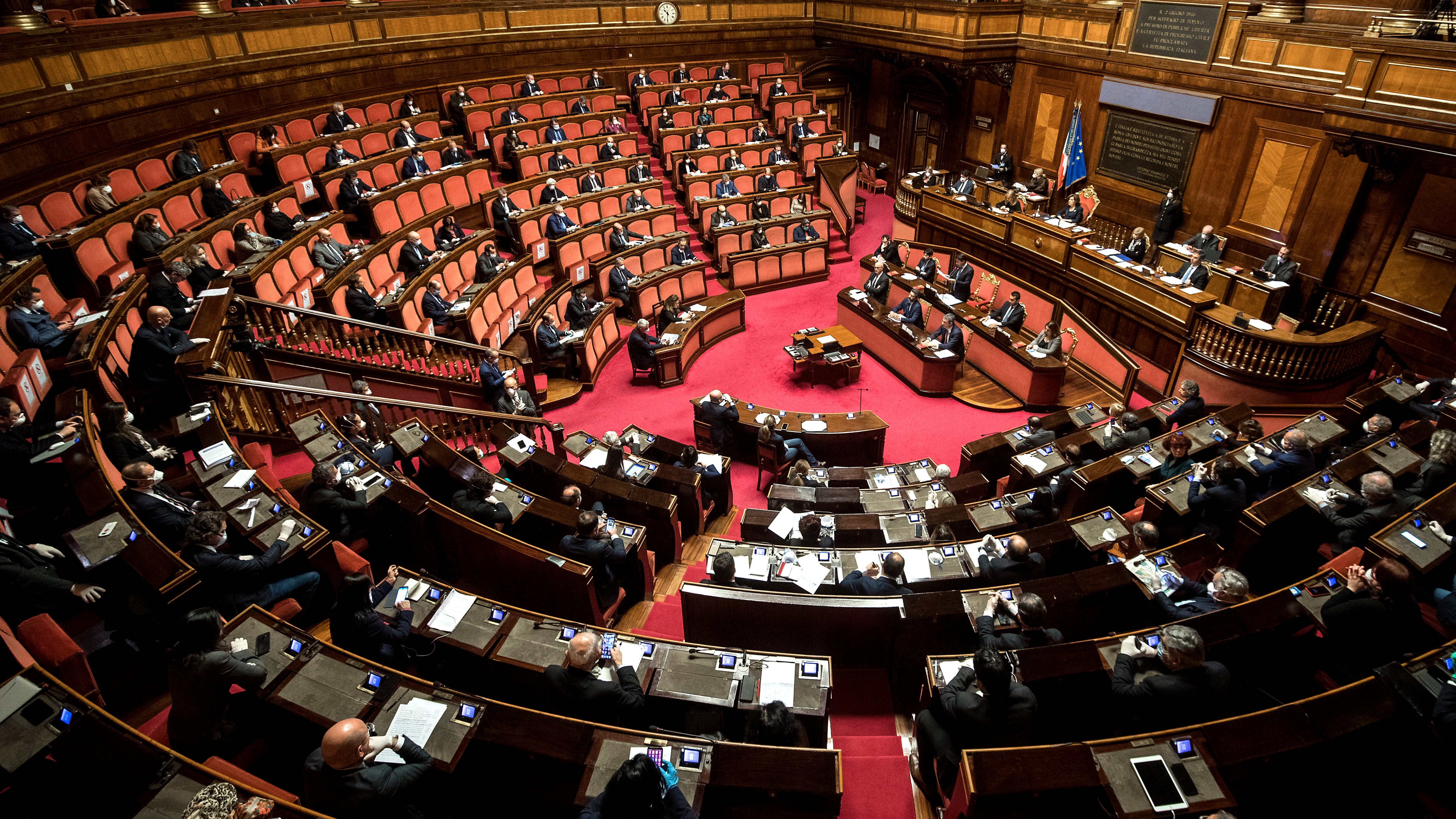 Quell'eterna suggestione di ringiovanire il Senato