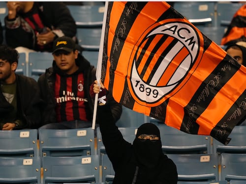 Nomi in arabo e donne velate, è polemica sulla Supercoppa: "Spot all'islamismo"