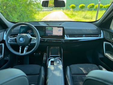 BMW X1 plug-in: guarda tutte le foto  6