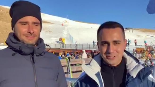 Di Maio nella tenaglia: Fico taglia i vitalizi e Dibba lo commissaria