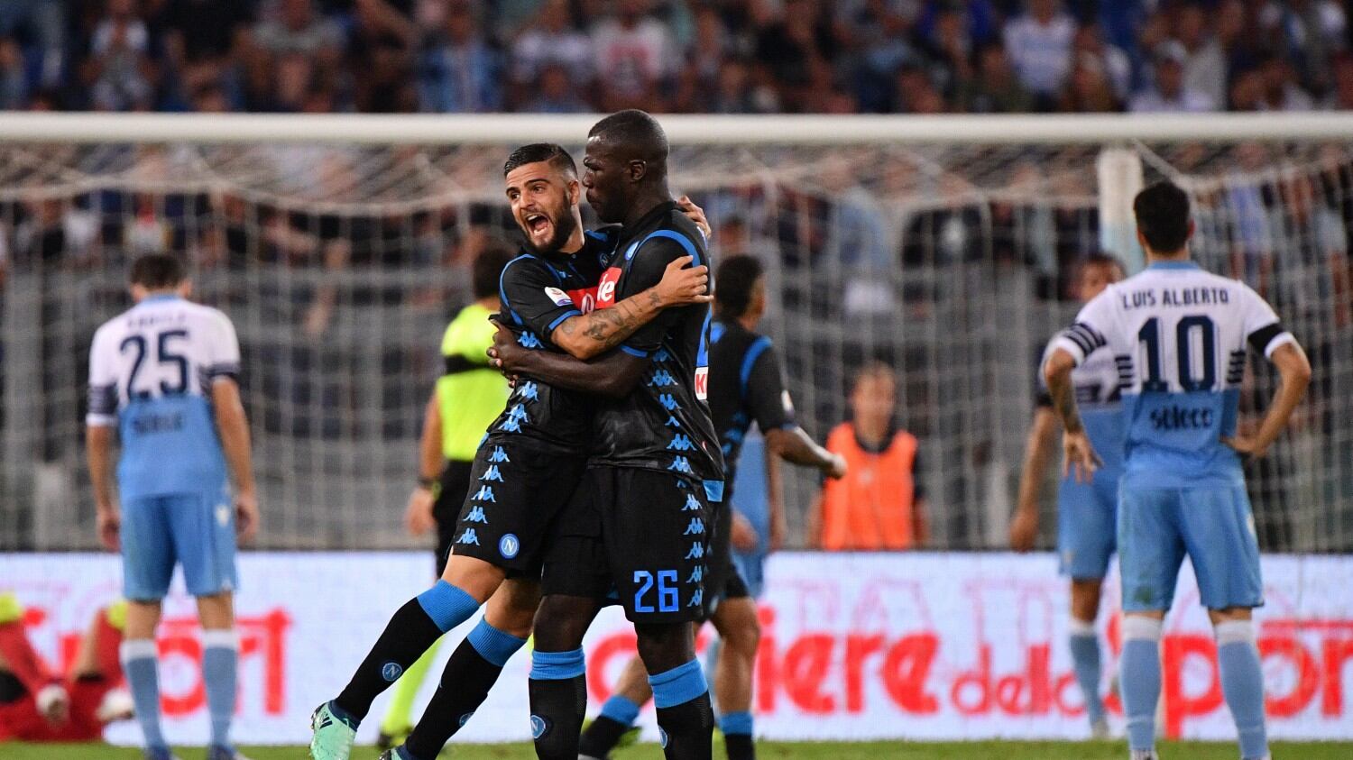 Napoli di rimonta contro la Lazio: 1-2 e aggancio alla Juventus