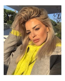 Chloe Sanderson pazza del suo Santon: le foto della bella ragazza inglese 9