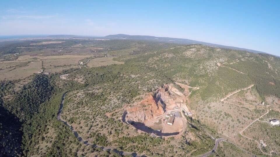 Hi tech e dinosauri: nelle cave di Apricena le orme del passato e i progetti del futuro