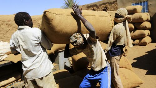 L'industria del tabacco, in Sudan 15
