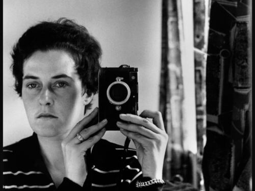 "Perché diavolo non la fai te?". Inghe Morat, la prima fotografa della Magnum