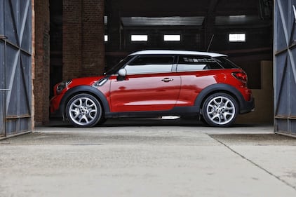 MINI Paceman 18
