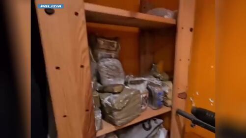 Cuggiono, droga e armi in casa 3