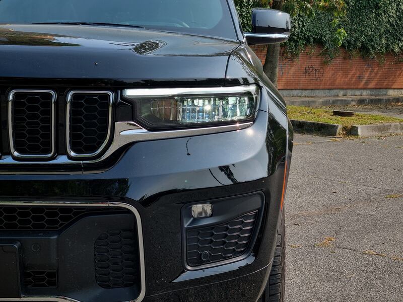 Jeep Grand Cherokee 4xe, guarda la gallery del nuovo SUV Premium 4