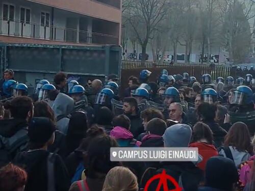 “Uccidere un fascista non è un reato”. Dai collettivi ennesima vergogna nelle università