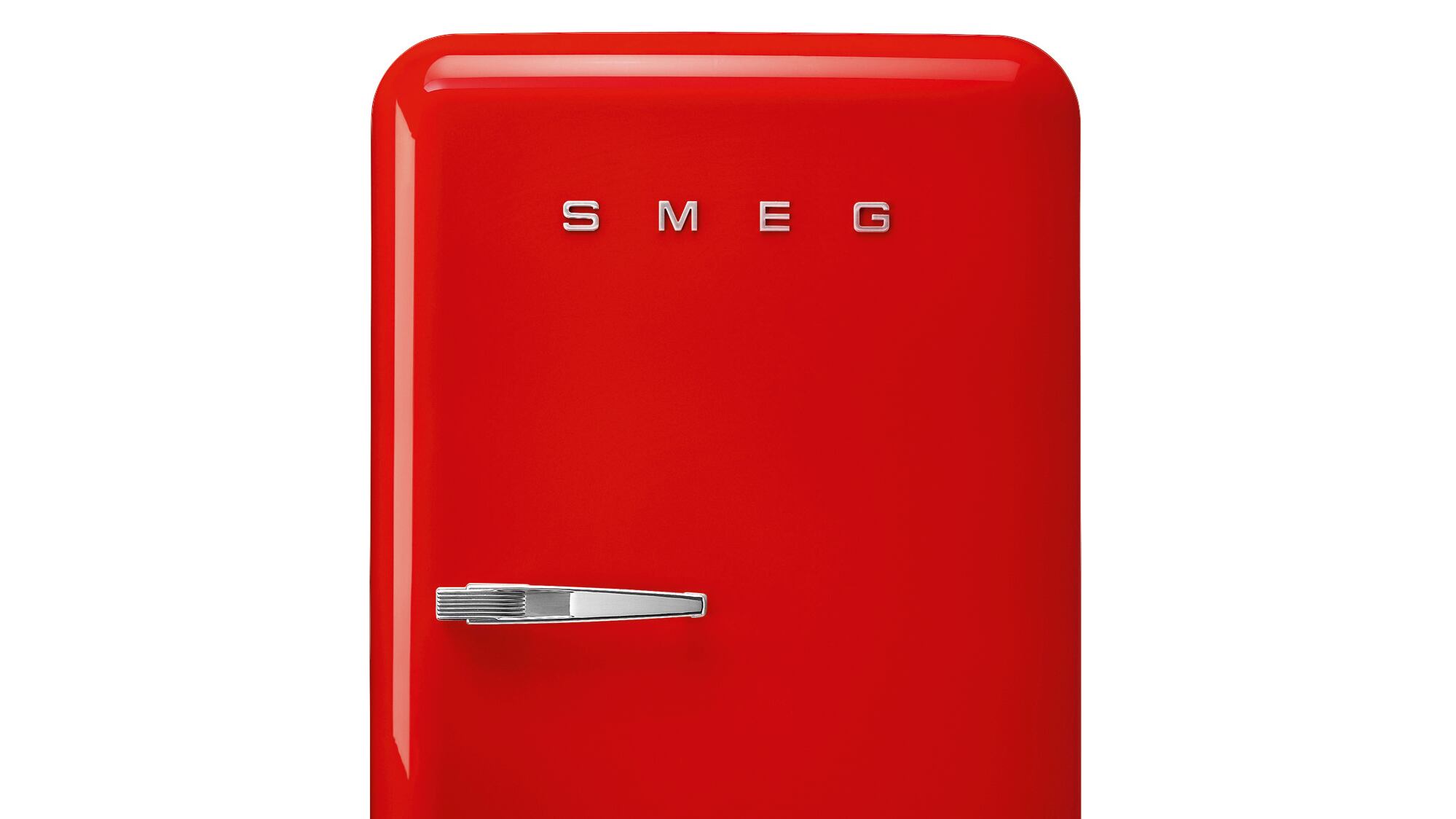 "Acquista un frigo con meno di 2 euro", ma è una truffa. E Smeg denuncia