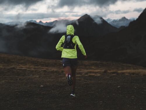 La follia woke di North Face: sconto del 20% se frequenti un corso di inclusione razziale