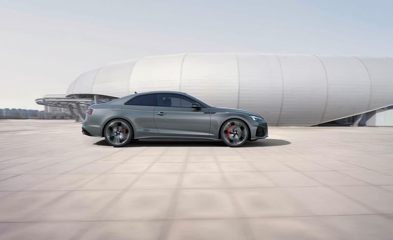 Audi S4 e S5 Black Edition: guarda le foto 5