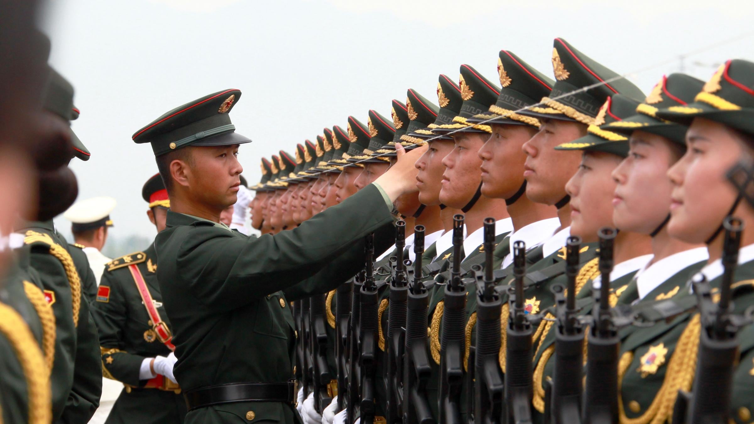 Irruzioni nelle aziende Usa e arresti per spionaggio: cosa succede in Cina