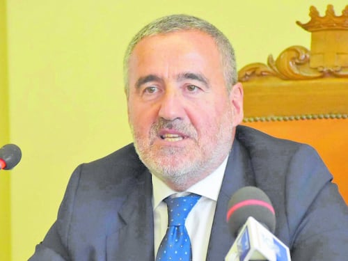 Accusato di corruzione, l’ex magistrato Venditti lascia il Cda del Casinò