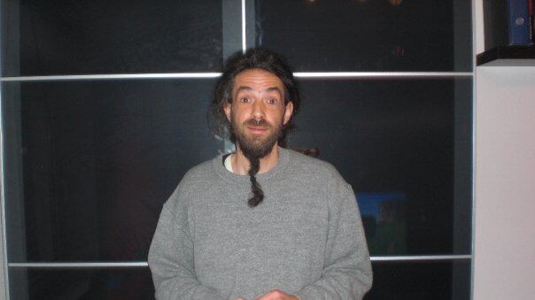 Vegetariano uccide la madre a coltellate per un pezzo di carne in frigo