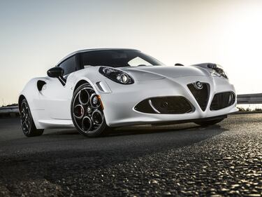 Alfa Romeo 4C, guarda la gallery 24
