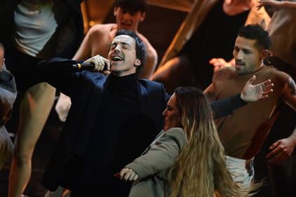 Sanremo 2024: ecco il look della finalissima del Festival di Diodato 4
