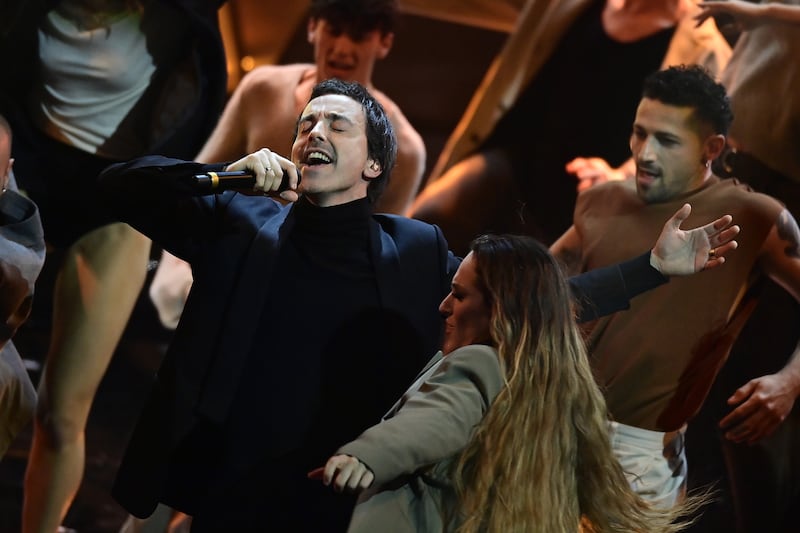 Sanremo 2024: ecco il look della finalissima del Festival di Diodato 4