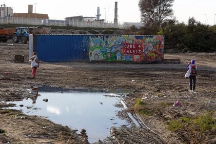 Così si presenta la Giungla dei migranti dopo lo sgombero 19