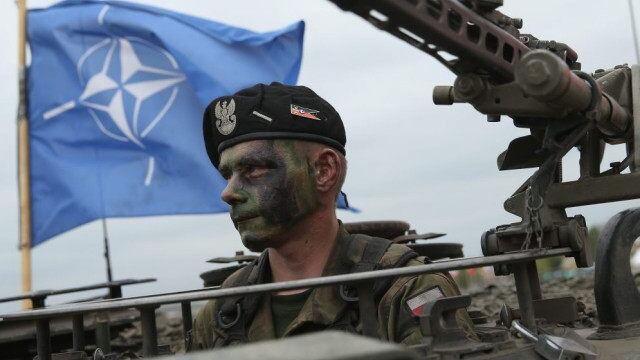 Usa fuori dalla Nato? No bipartisan a Trump