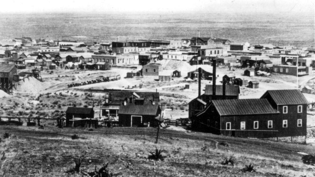 Il mito western capace di raccontare vizi e virtù dell'America