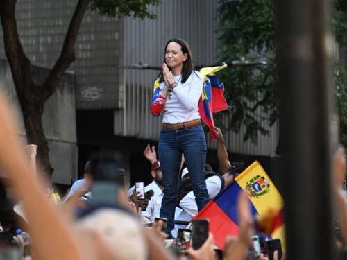 Venezuela, fermo lampo per la leader dell'opposizione Machado: giallo sulla dinamica