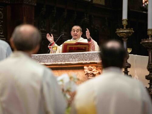 Delpini celebra Francesco. "Profeta ostinato di pace"