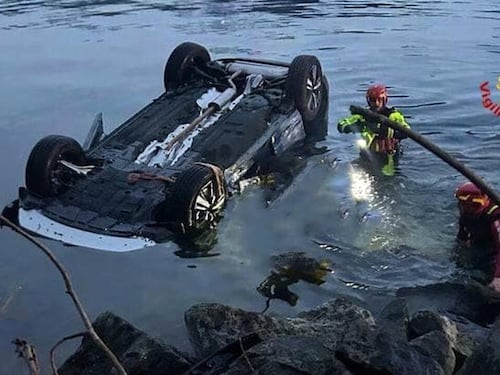 Suv inabissato nel lago: morti Tiziana e Morgan al primo appuntamento