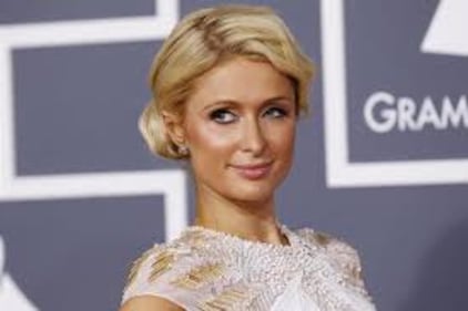 Paris Hilton, sexy e fetish nel nuovo video 18