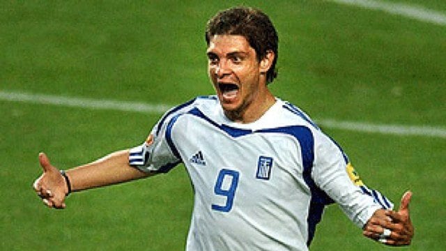 2004, la Grecia è la nuova Cenerentola. Per il Portogallo è lutto nazionale