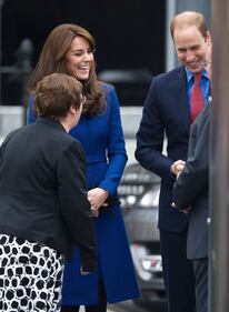 Kate Middleton, bella e glam in blu in Scozia 20