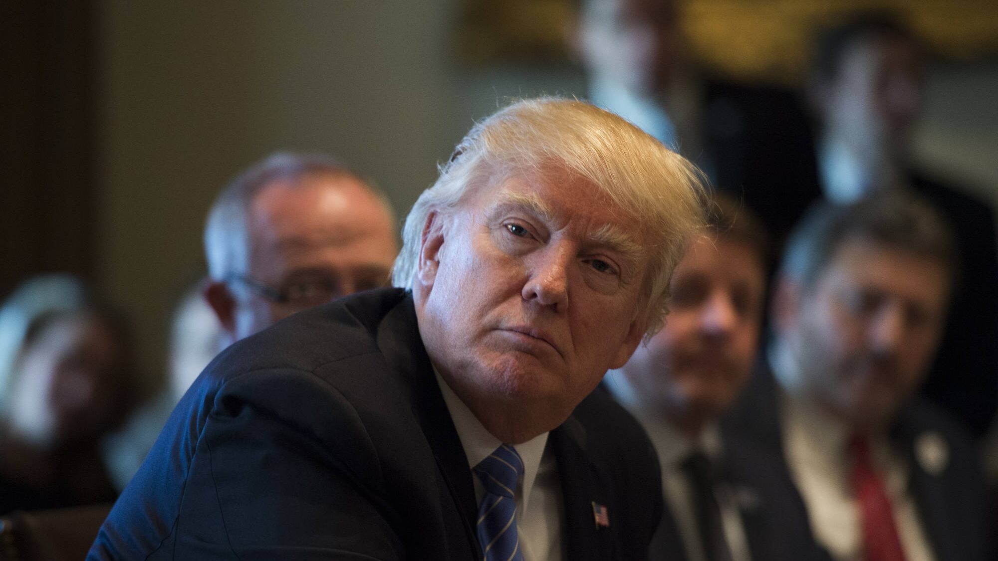 Trump impallinato dal suo partito: resta l'Obamacare