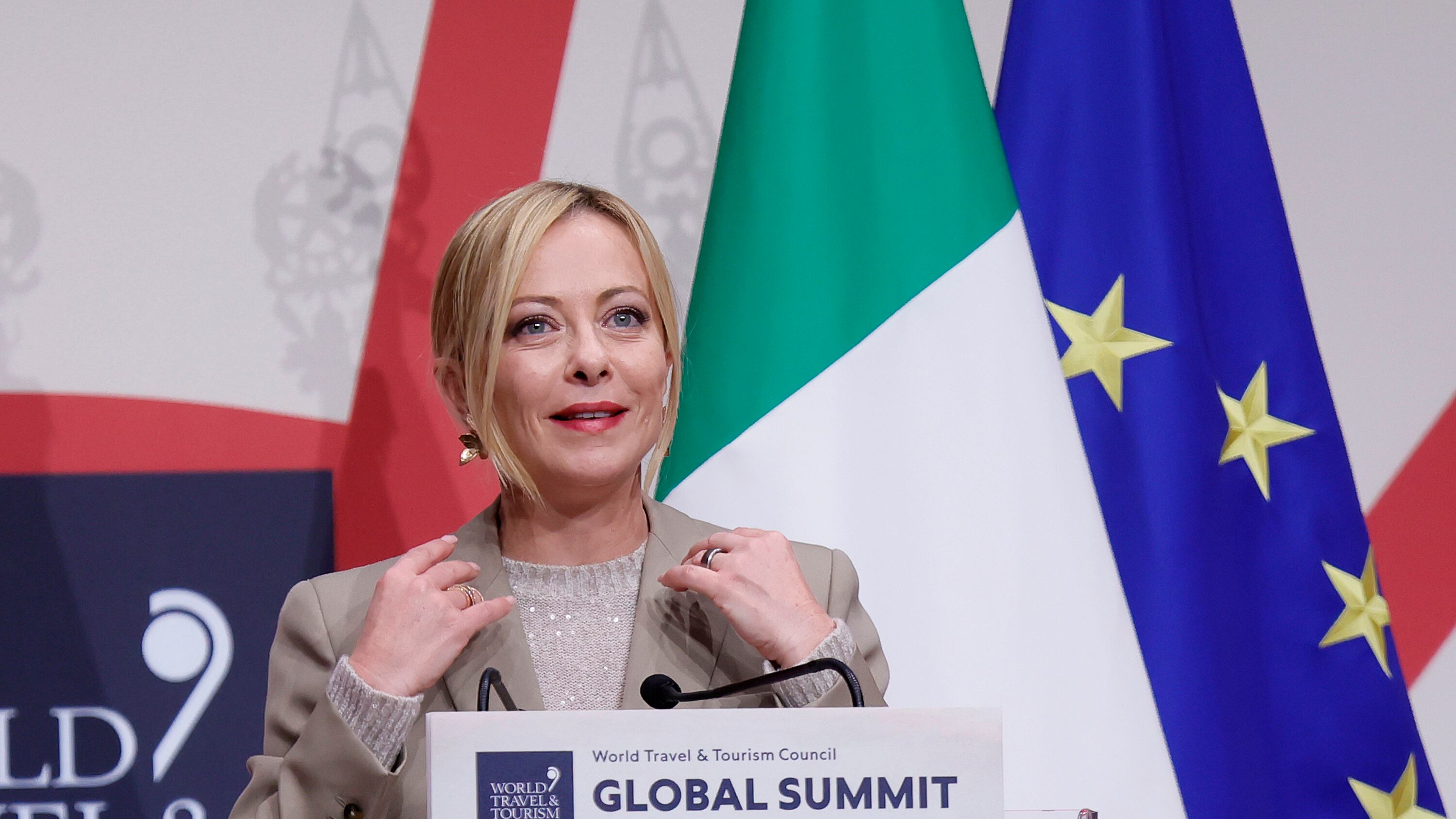Giorgia Meloni, i dati del turismo record: "Italia primo Paese più visitato"