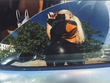 Sorelle Kardashian: lati b per una sfida hot 18