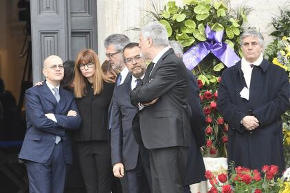 I funerali di Fabrizio Frizzi 3