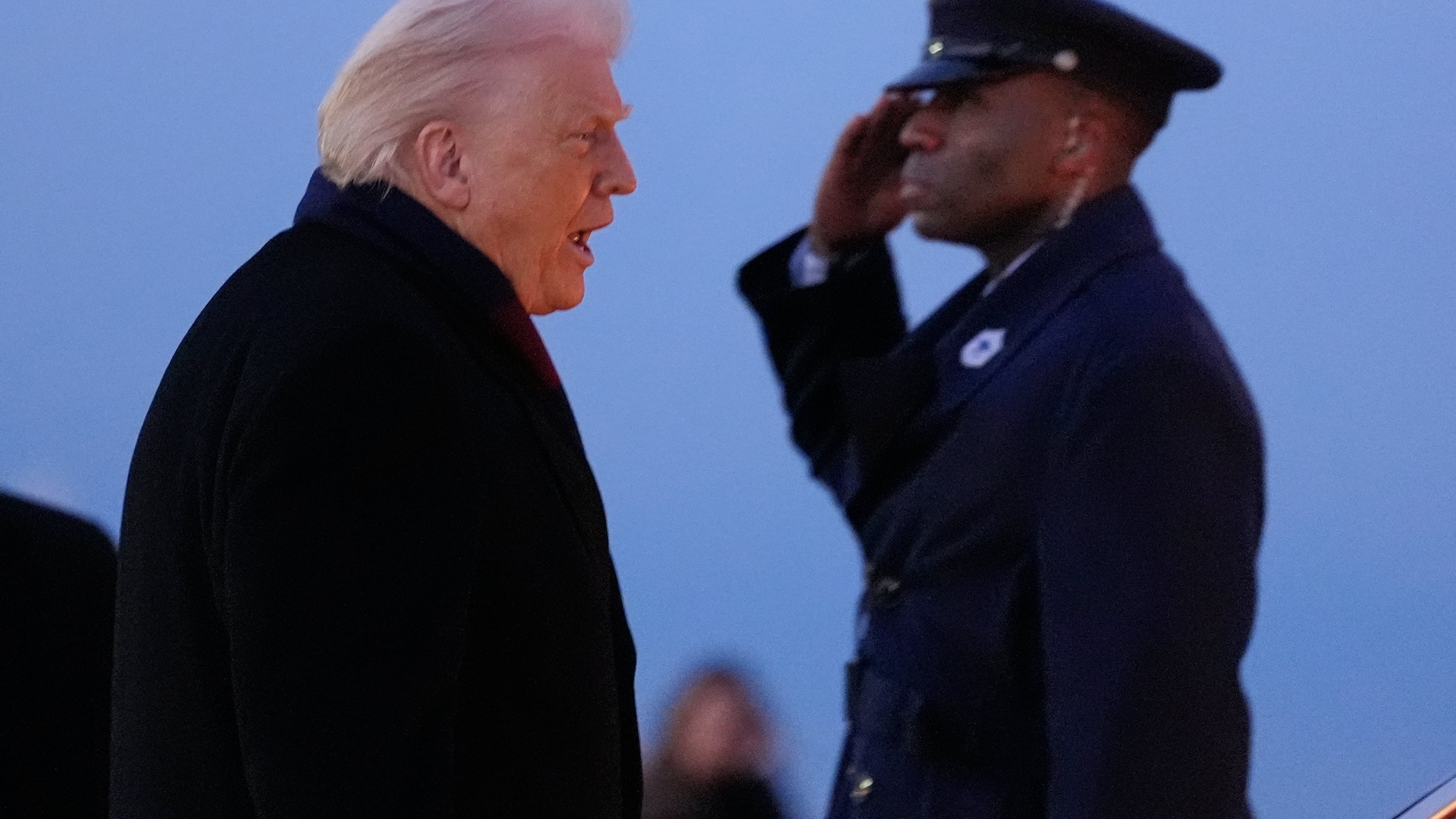 Groenlandia, il paradosso Nato: un ammiraglio Usa pronto a fermare Trump
