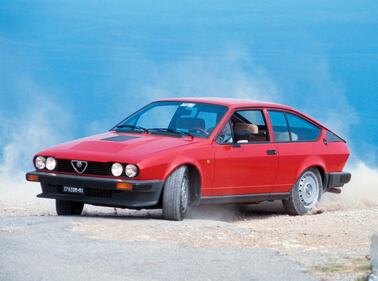 Alfa Romeo GTV6, guarda la gallery 20