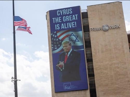 "Ciro il Grande è vivo". Ecco perché Trump viene paragonato all'imperatore persiano