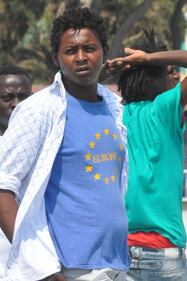 Ventimiglia in mano ai migranti: è caos 5
