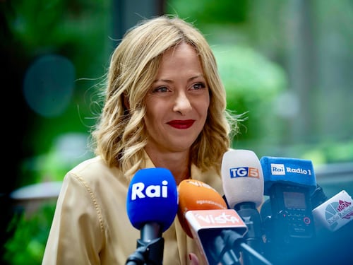 Pnrr, arrivano 11 miliardi della quinta rata. E la premier esulta: "Italia al primo posto"