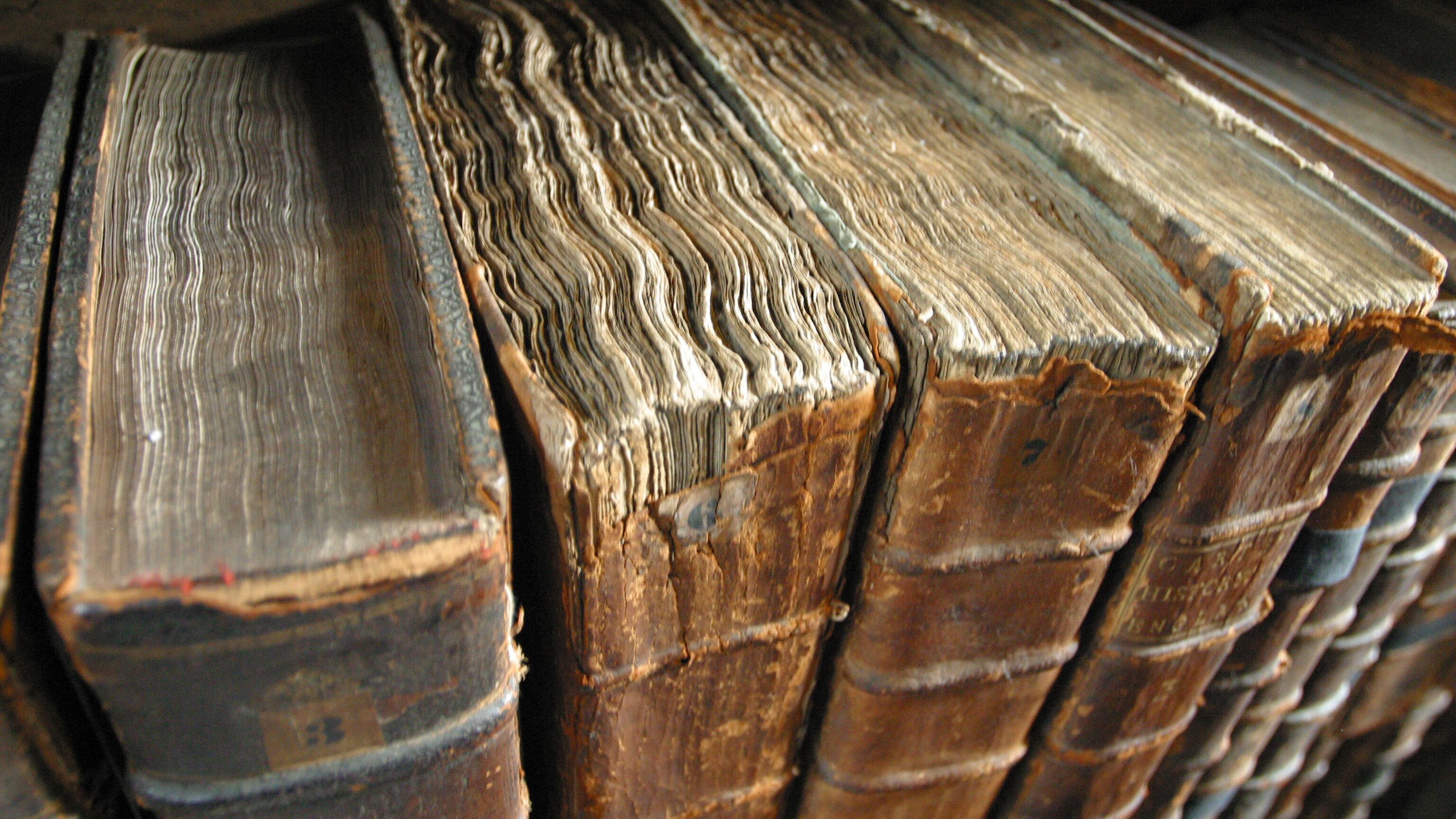 Quella smania di pubblicare i libri ripudiati dagli autori