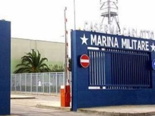 Giallo a Brindisi, trovato il corpo senza vita di un marò