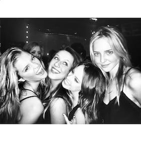 Nina Agdal, bella sotto al sole 12