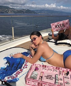 Kylie Jenner sexy su Instagram: foto 4